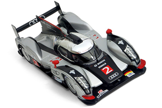 1 - AUDI R18 TDI #2 - 24 H LE MANS WINNER 2011